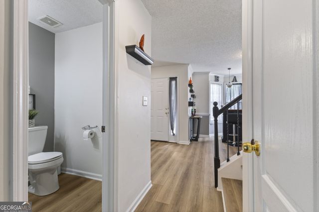 4008 Lindsey Lane, Rex, GA 30273