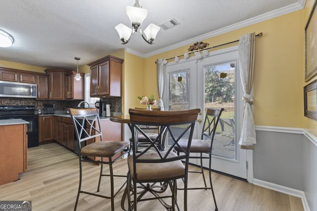 4008 Lindsey Lane, Rex, GA 30273