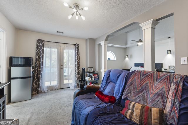 4008 Lindsey Lane, Rex, GA 30273