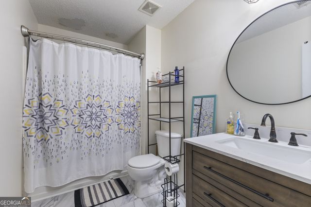 4008 Lindsey Lane, Rex, GA 30273