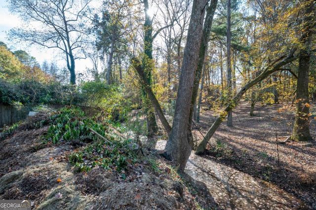 1730 Macby Drive, Marietta, GA 30066