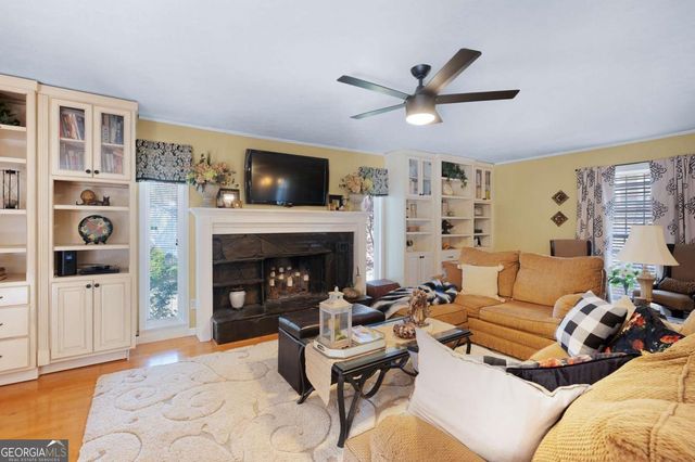 1730 Macby Drive, Marietta, GA 30066