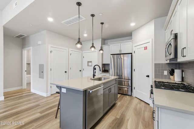 909 W Peace Tree Trail 310, Heber City, UT 84032