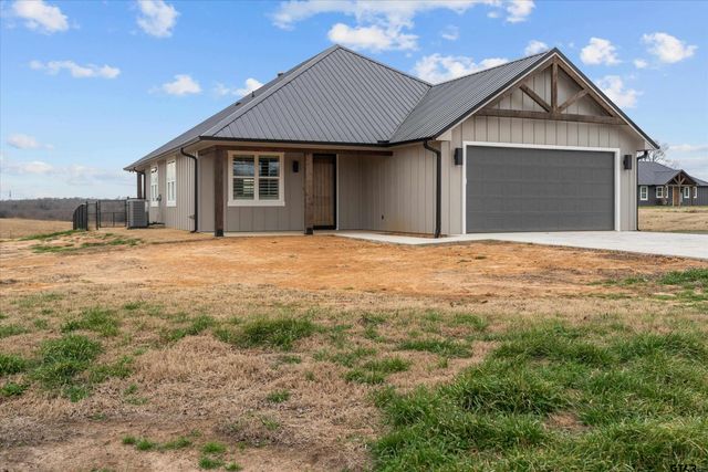 3860 FM 1995, Van, TX 75790