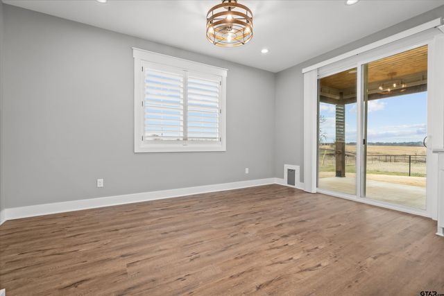 3860 FM 1995, Van, TX 75790