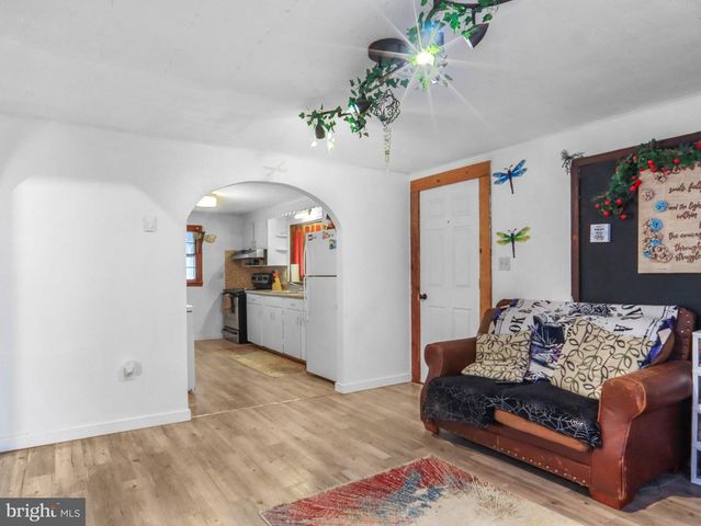 165 BROOKDALE AVE, Martinsburg, WV 25401