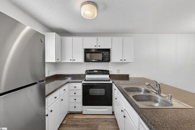 2601 Duncan Chapel Road Unit 101B, Greenville, SC 29617