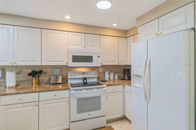 333 HILE LANE, Punta Gorda, FL 33982