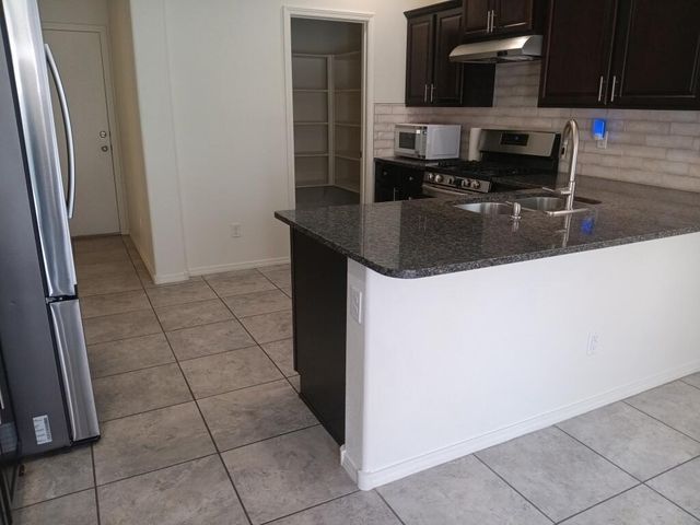 7067 Tempe Avenue NW, Albuquerque, NM 87114