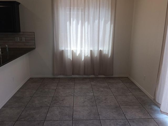 7067 Tempe Avenue NW, Albuquerque, NM 87114