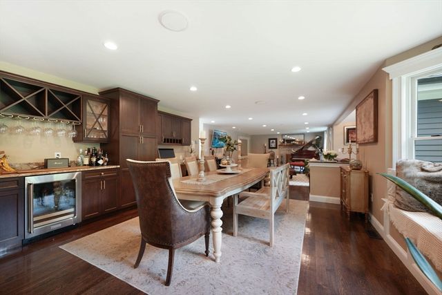 50 Elm St, Plympton, MA 02367