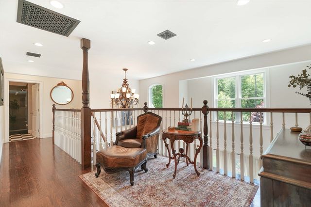 50 Elm St, Plympton, MA 02367