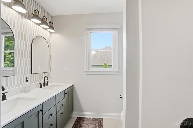 751 Bristol View Drive, Hamilton, OH 45013