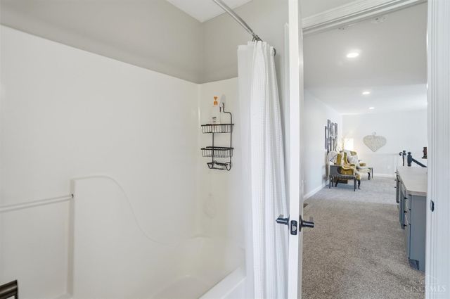 751 Bristol View Drive, Hamilton, OH 45013
