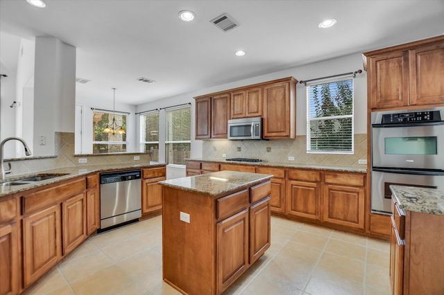 2512 Armatrading DR, Cedar Park, TX 78613