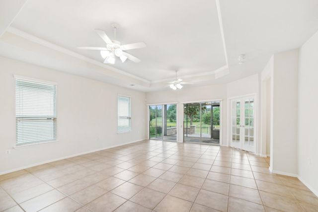 207 Trinity LN, Georgetown, TX 78633