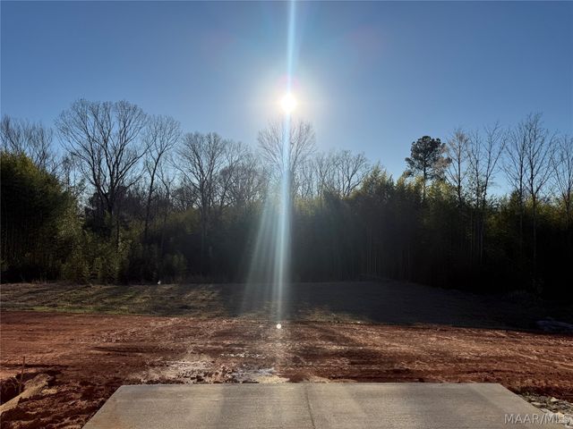 849 Alston Drive, Wetumpka, AL 36093