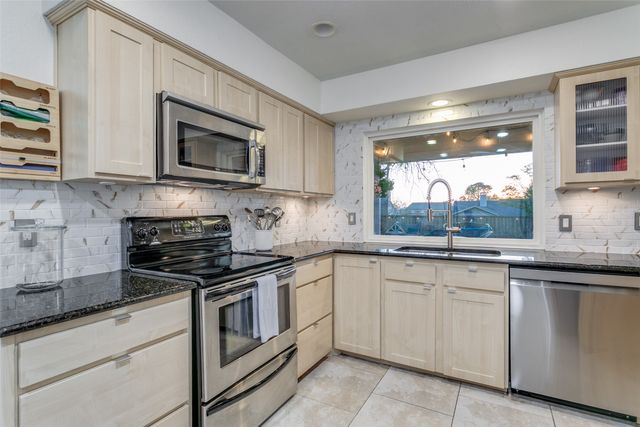 3707 Grasmere Drive, Carrollton, TX 75007