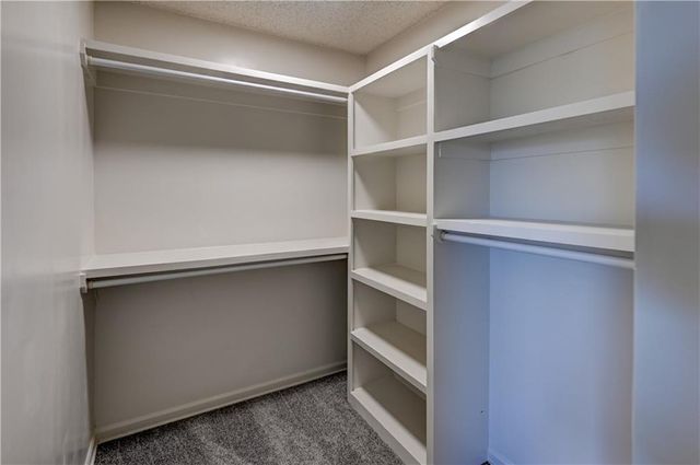 626 S Walnut Street, Gardner, KS 66030