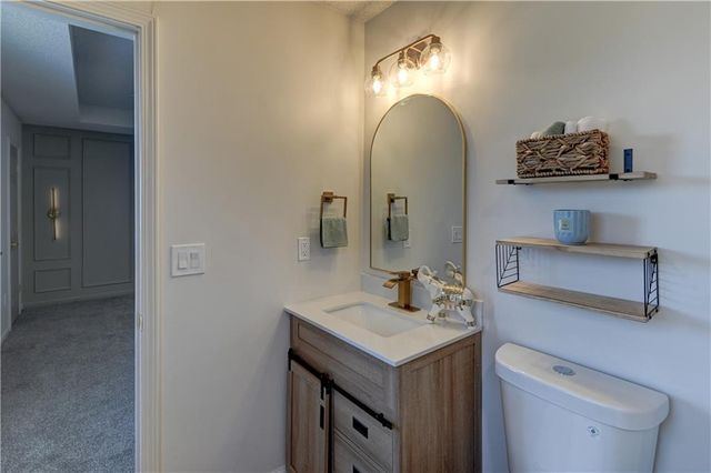 626 S Walnut Street, Gardner, KS 66030