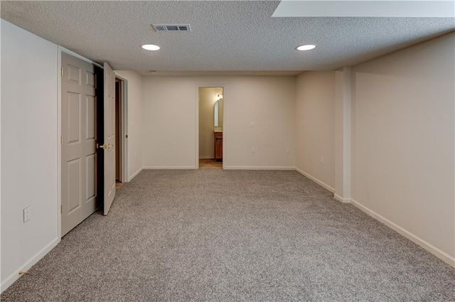 626 S Walnut Street, Gardner, KS 66030