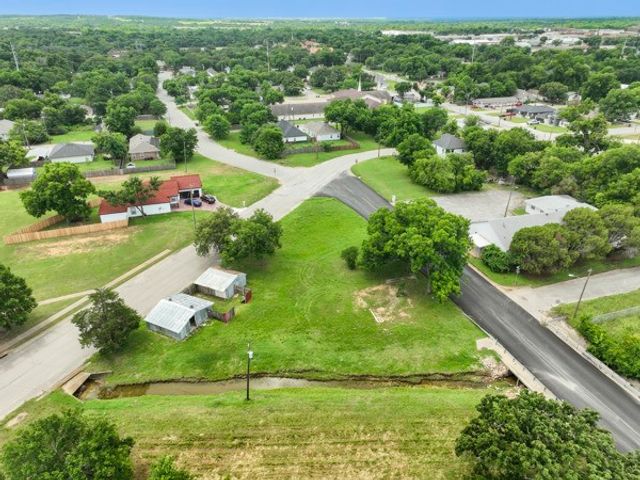602 Trinity Street, Cleburne, TX 76031