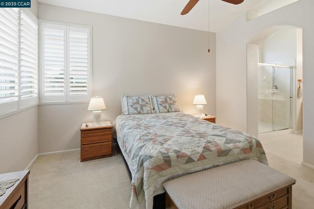 443 Mandarin Cir, Vacaville, CA 95687