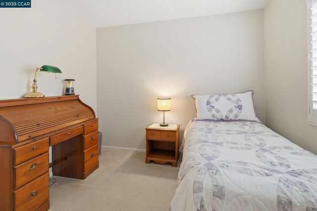 443 Mandarin Cir, Vacaville, CA 95687