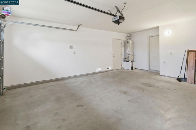 443 Mandarin Cir, Vacaville, CA 95687