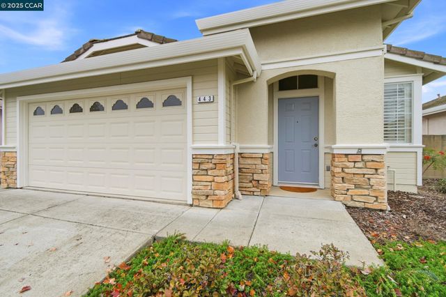 443 Mandarin Cir, Vacaville, CA 95687