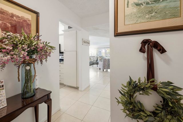 4940 E Sabal Palm Boulevard 108, Tamarac, FL 33319