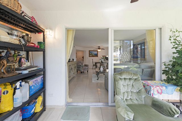 4940 E Sabal Palm Boulevard 108, Tamarac, FL 33319