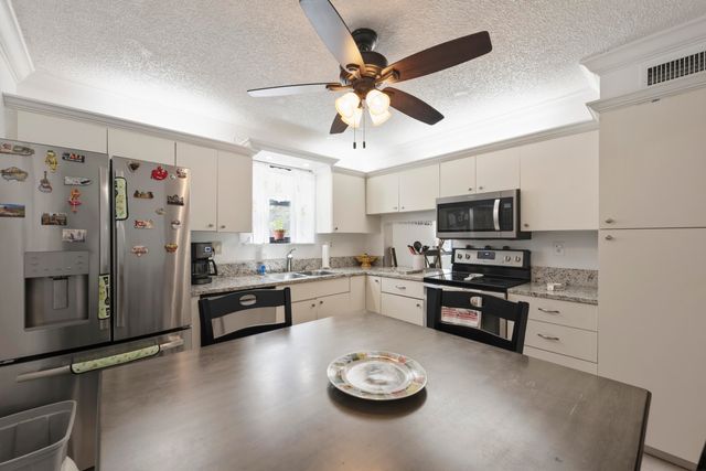 4940 E Sabal Palm Boulevard 108, Tamarac, FL 33319