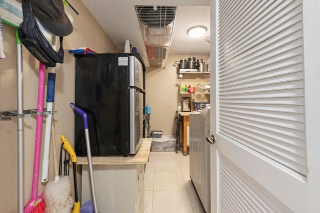 4940 E Sabal Palm Boulevard 108, Tamarac, FL 33319