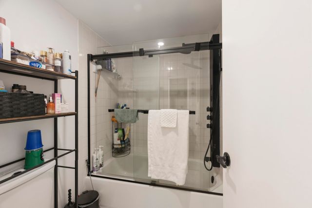 4940 E Sabal Palm Boulevard 108, Tamarac, FL 33319