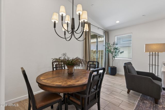 9558 E TESLA Avenue, Mesa, AZ 85212