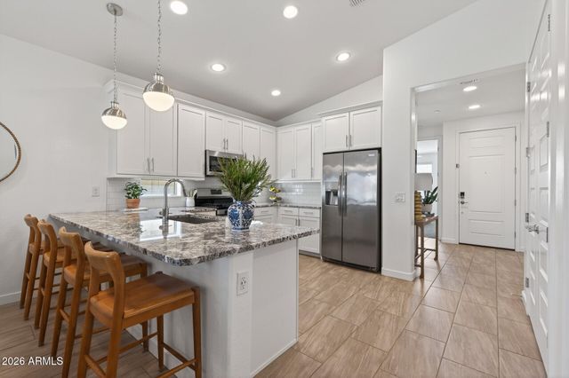 9558 E TESLA Avenue, Mesa, AZ 85212