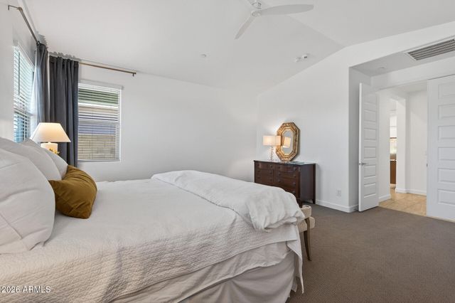 9558 E TESLA Avenue, Mesa, AZ 85212