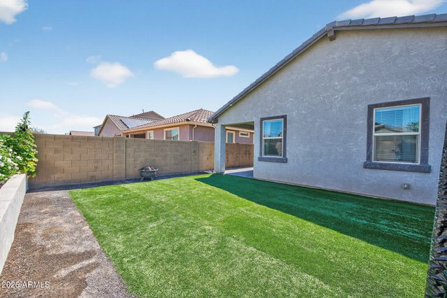 9558 E TESLA Avenue, Mesa, AZ 85212