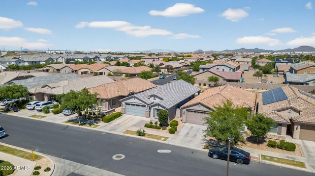 9558 E TESLA Avenue, Mesa, AZ 85212