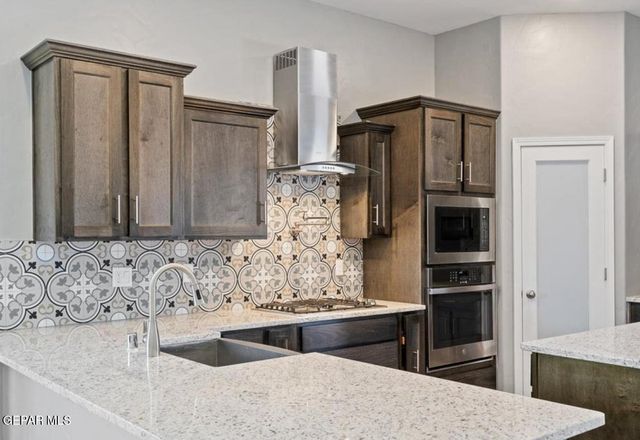 3840 Object Place, El Paso, TX 79938