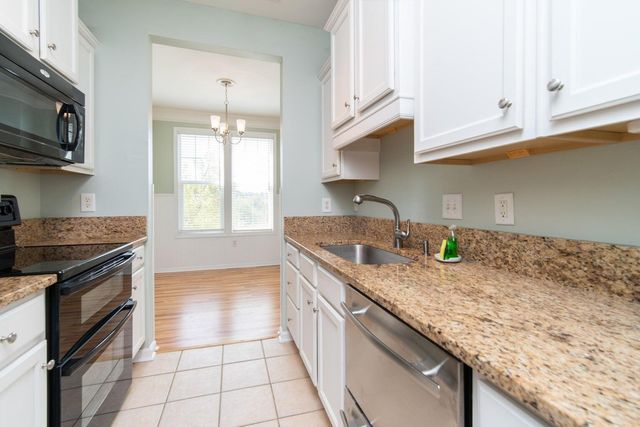 2333 Chatelain Way, Mount Pleasant, SC 29464