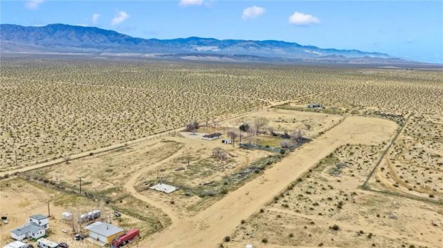 47424 Paddington, Landers, CA 92285