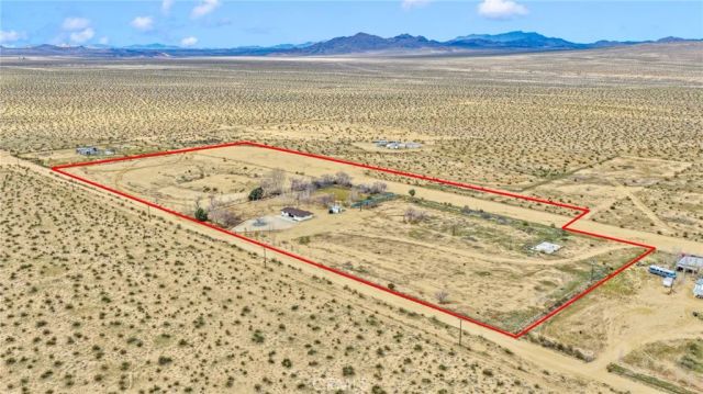 47424 Paddington, Landers, CA 92285