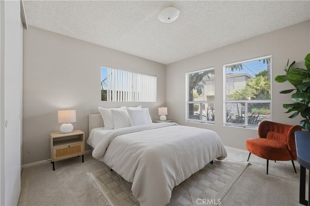 5916 E The Toledo, Long Beach, CA 90803