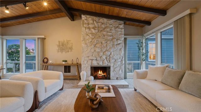 5916 E The Toledo, Long Beach, CA 90803