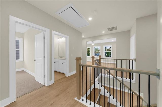 5579 Overview Drive, Flowery Branch, GA 30542