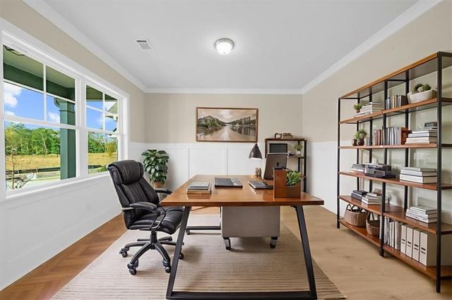 5579 Overview Drive, Flowery Branch, GA 30542