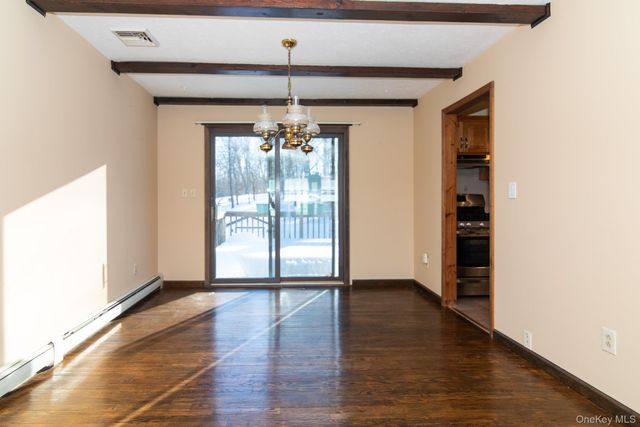 3 Russett Lane, Wappingers Falls, NY 12590