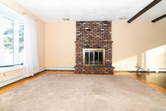 3 Russett Lane, Wappingers Falls, NY 12590